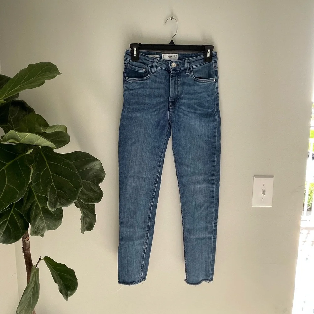 Mango basic jeans - Picture 1 of 4